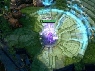 新英雄蝴蝶爆料视频下载,揭秘新英雄的翩翩舞姿与神秘力量  第1张